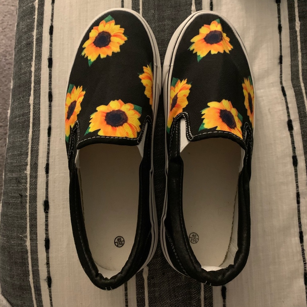 Slip on sunflower shoes!